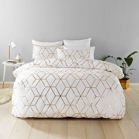 10 Stylish Quilts And Comforters For Your Bedroom from home-decor category